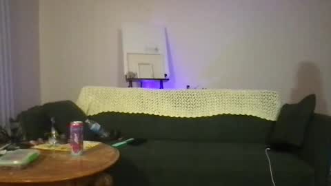 Snapshot of venustheflytrap chatting on 10.14.25 venustheflytrap online show from 10.14.25