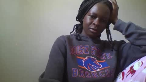 Snapshot of vera_bright chatting on 02.28.25 vera_bright online show from 02.28.25