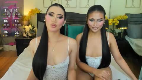 Snapshot of vera_krasovaxxx chatting on 09.18.25 your1andonlySAVY online show from 09.18.25