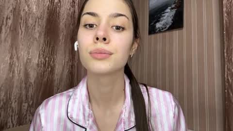 Ayla online show from 04.10.26