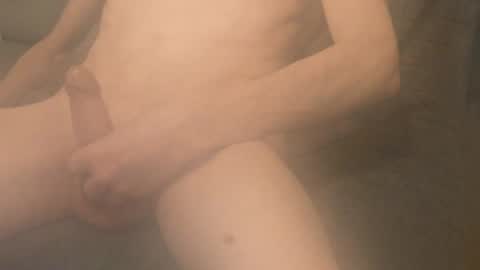 Snapshot of vern37 chatting on 01.27.25 vern37 online show from 01.27.25