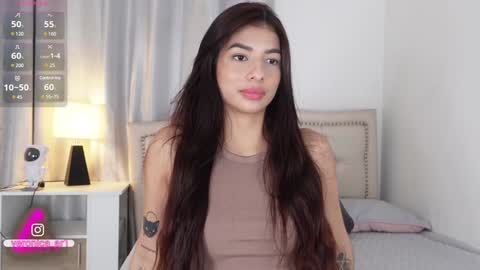 Snapshot of vero_cam chatting on 01.08.25 vero_cam online show from 01.08.25