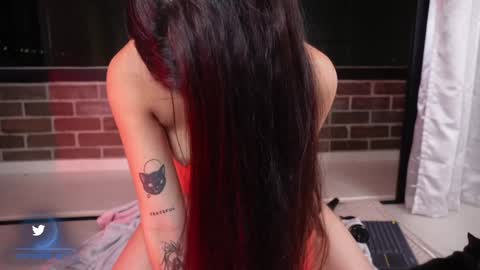 Snapshot of vero_cam chatting on 02.08.25 vero_cam online show from 02.08.25