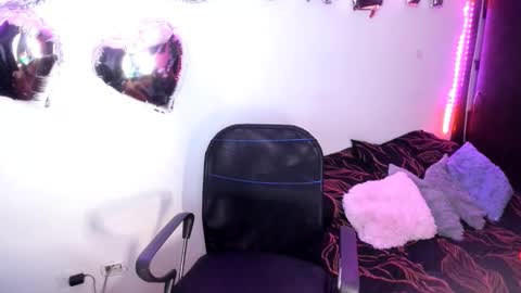  karolina online show from 02.23.25