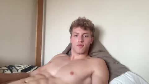 Snapshot of vero_monroe chatting on 10.02.25 Austin King online show from 10.02.25