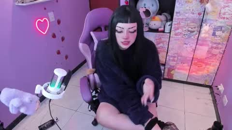     online show from 10.30.25