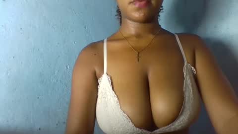 verolla31 online show from 02.20.25