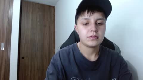 Snapshot of veronicaelite16 chatting on 11.04.25 Veronica Clark online show from 11.04.25