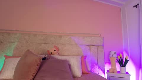 Snapshot of veronicamartin_ chatting on 03.11.25 Vero online show from 03.11.25