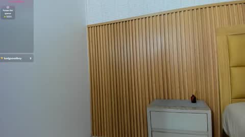 Veronica online show from 11.08.25