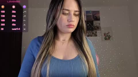 Snapshot of veronika__winslow_ chatting on 02.08.26 Vero online show from 02.08.26