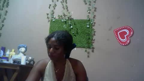 verronique1511 online show from 12.04.25