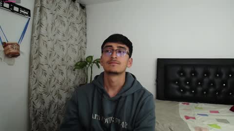 versatileguuy online show from 09.22.25