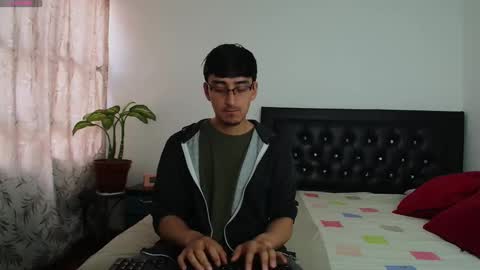 versatileguuy online show from 10.06.25