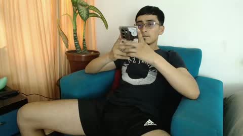 versatileguuy online show from 04.16.26