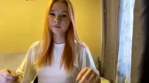 Snapshot of vertiegartrell chatting on 06.03.26 Lina online show from 06.03.26