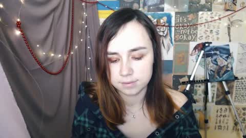 veryveryvery_shy online show from 12.30.24