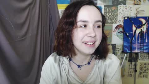 veryveryvery_shy online show from 02.23.25