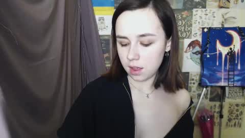 veryveryvery_shy online show from 03.09.25