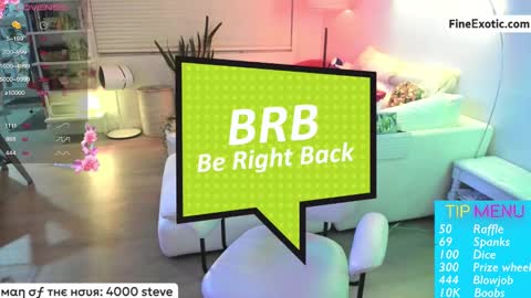 Snapshot of vesafine chatting on 03.12.25 vesafine online show from 03.12.25