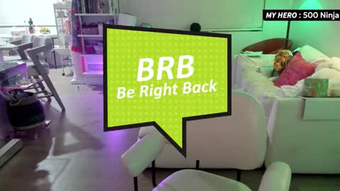 Snapshot of vesafine chatting on 10.10.25 vesafine online show from 10.10.25