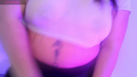 Vesper Vixen online show from 12.15.25