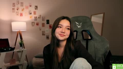 Rachel online show from 12.03.25