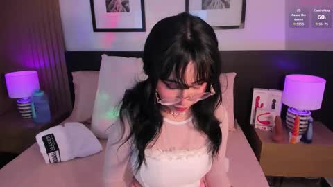 Snapshot of vi_anaya chatting on 11.12.25 Anaya online show from 11.12.25