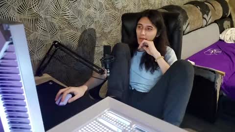 vialeras online show from 12.22.24