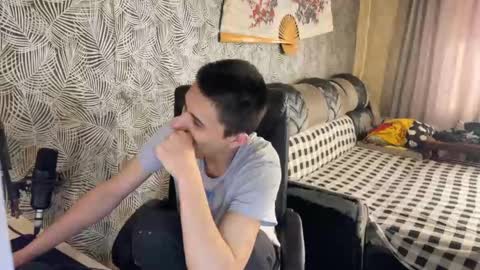 vialeras online show from 02.15.25