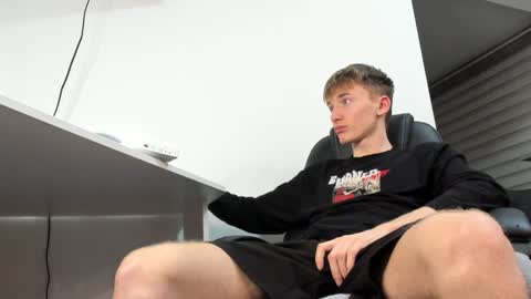 Snapshot of vibemygirl chatting on 12.23.24 vibemygirl online show from 12.23.24