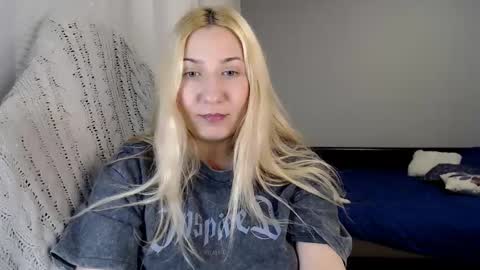 Amelia online show from 10.20.25