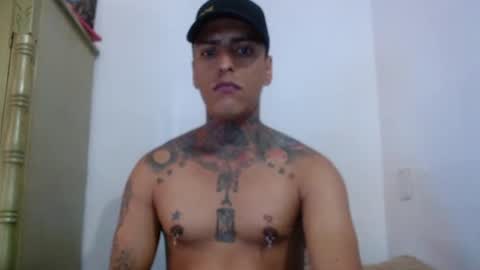 Snapshot of vicctorzc chatting on 03.26.26 Victor cardenas online show from 03.26.26