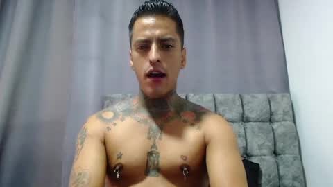Snapshot of vicctorzc chatting on 07.06.26 Victor cardenas online show from 07.06.26