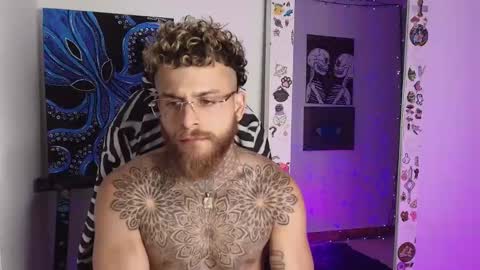 Snapshot of vickingcock7 chatting on 02.05.26 vickingcock7 online show from 02.05.26