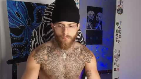 Snapshot of vickingcock7 chatting on 02.12.26 vickingcock7 online show from 02.12.26