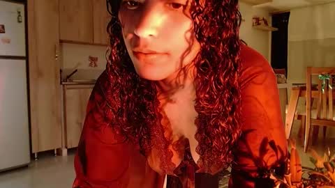 Vicky  online show from 01.03.25