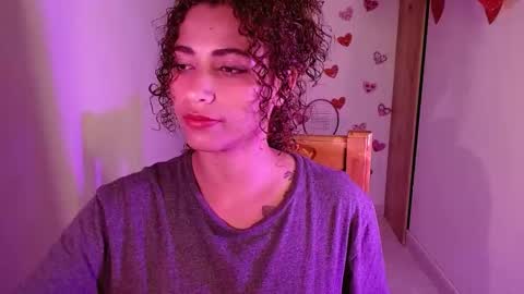 Vicky  online show from 02.22.25