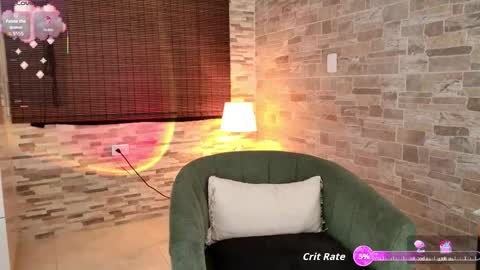 Snapshot of vicky_kittyy chatting on 11.18.25 Amy online show from 11.18.25