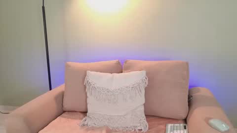 Snapshot of vicky_kittyy chatting on 07.28.26 Amy online show from 07.28.26