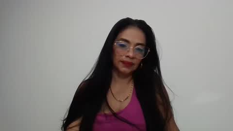 Vicky online show from 10.08.25