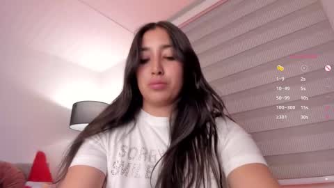 Snapshot of vico_sweety chatting on 12.16.25 Victoria online show from 12.16.25