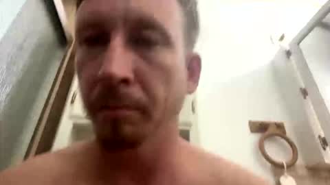 vicrobertson595 online show from 10.28.25