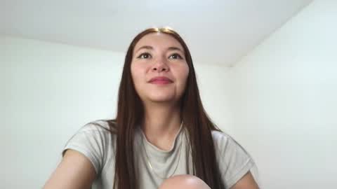 Victoria  online show from 03.22.26