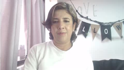 Snapshot of victoria25_meester chatting on 10.23.25 Hi guys Im victoria Be the one who can control me in PVT online show from 10.23.25