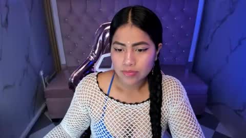 victoria_b_ online show from 10.15.25