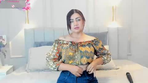 victoria  online show from 10.22.25