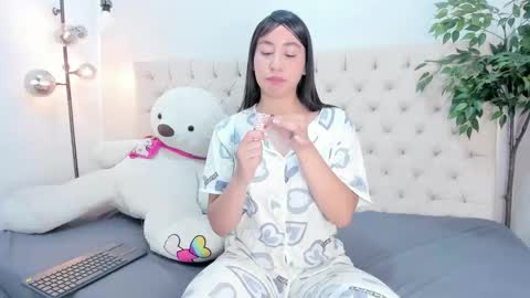 Victoria online show from 03.03.26