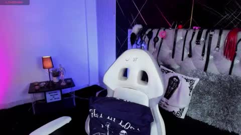 victoria_floyd1 online show from 05.23.26