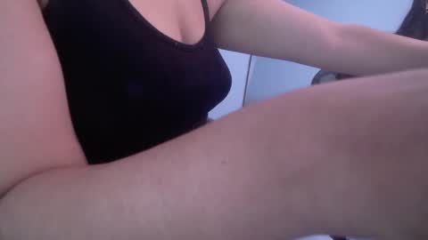 Victoria online show from 10.20.25